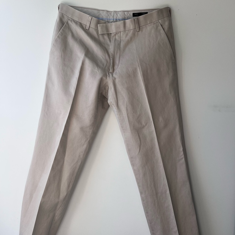 Banana Republic Tan Chinos Classic Straight-Leg